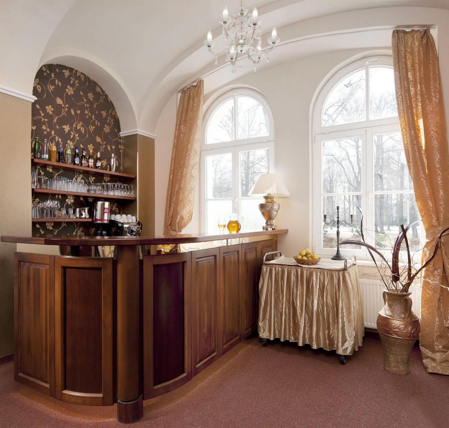 Hotel Metropol Frantiskovy Lazne Exterior photo